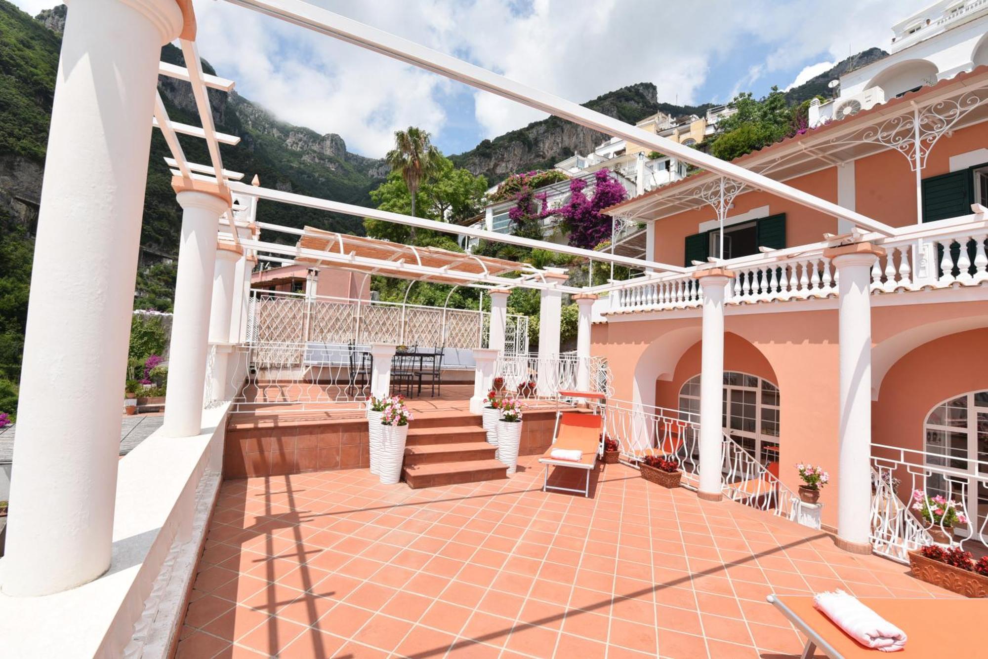 Villa Sunshine Positano Room ภายนอก รูปภาพ